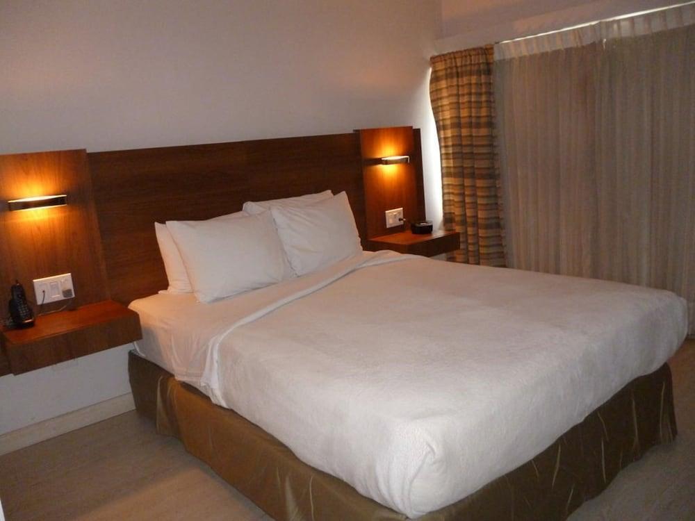 Hotel Tower House Suites Panama City Ngoại thất bức ảnh