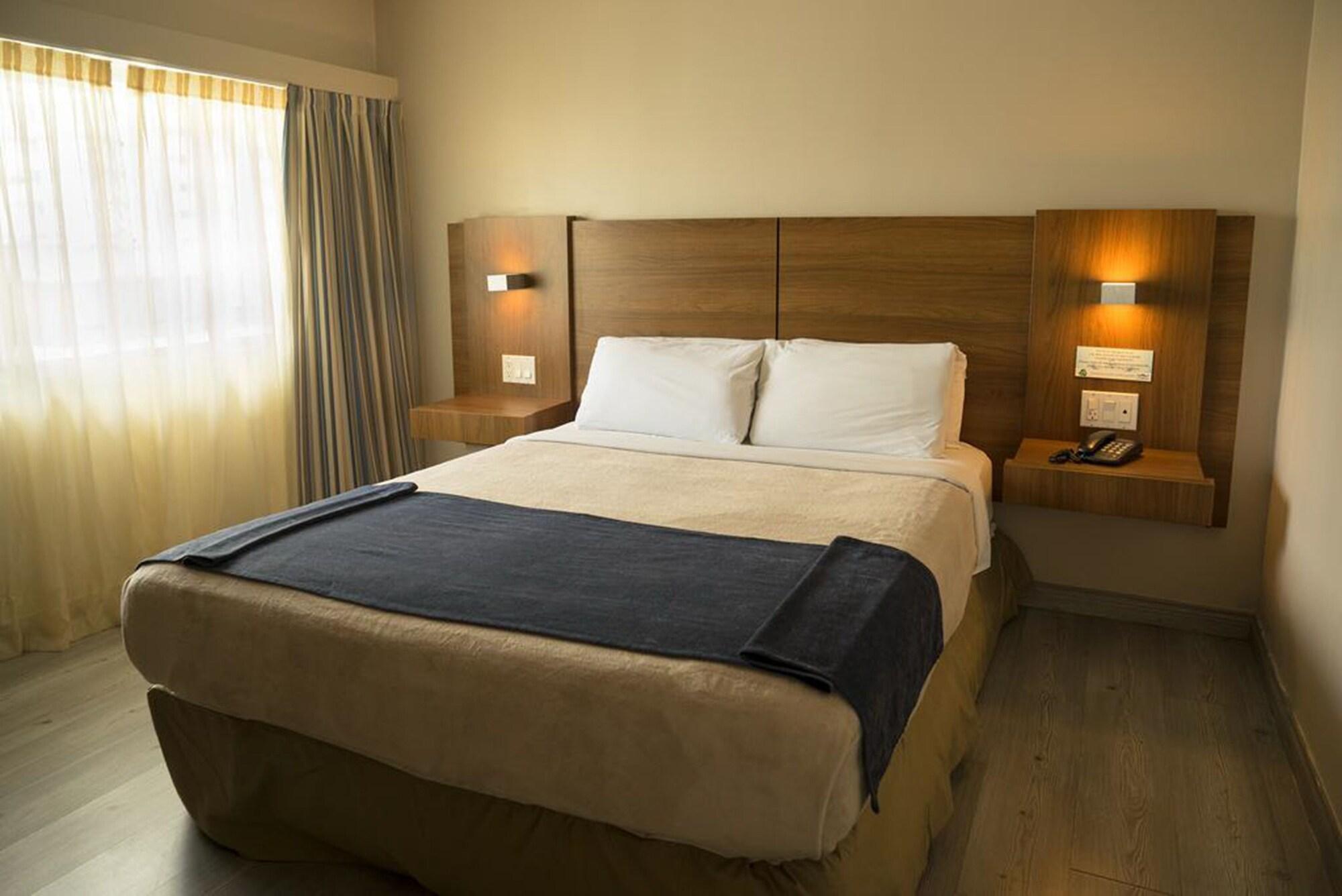Hotel Tower House Suites Panama City Ngoại thất bức ảnh