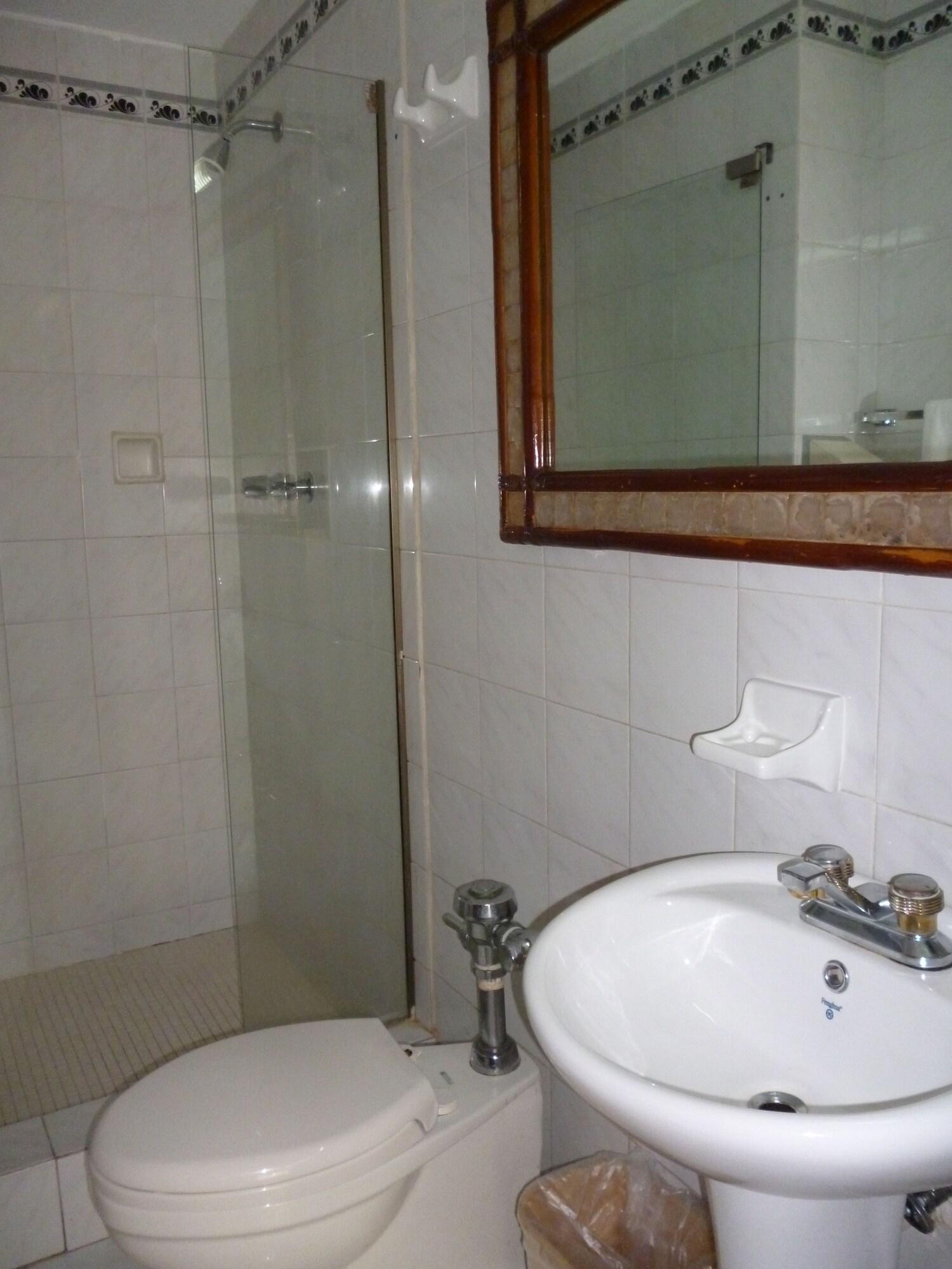 Hotel Tower House Suites Panama City Ngoại thất bức ảnh