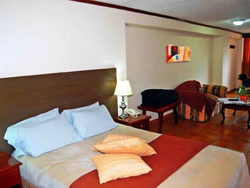 Hotel Tower House Suites Panama City Phòng bức ảnh